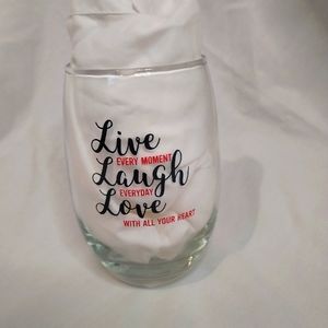 NWT "Live, Laugh, Love" Stemless Wine Glass